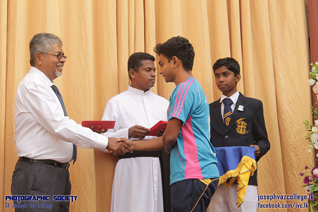 Felicitation To Sports & Aesthetics Heroes - 2016 - St. Joseph Vaz College