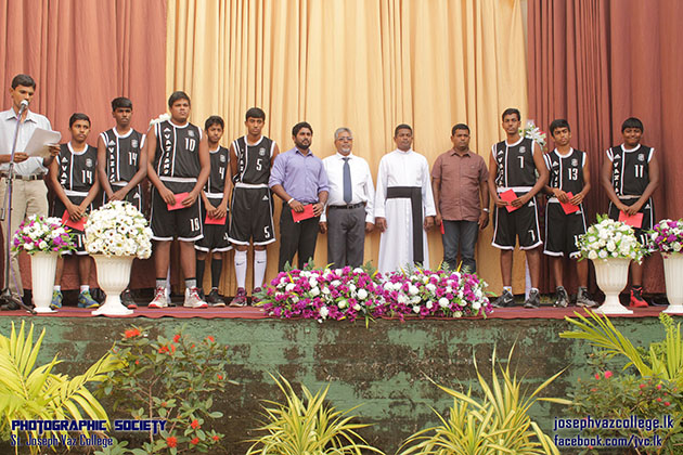 Felicitation To Sports & Aesthetics Heroes - 2016 - St. Joseph Vaz College