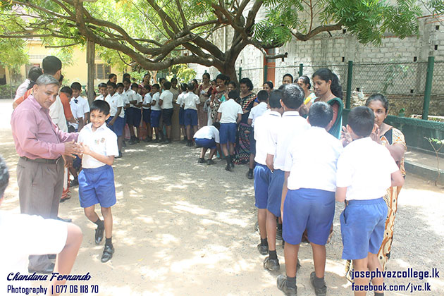 Teachers Blessings To Grade 5 Students - Primary School  - St. Joseph Vaz College