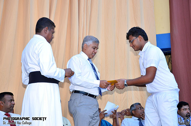 Scholarships By Damayanthi Perera Trust & Sports OBA - St. Joseph Vaz College - Wennappuwa - Sri Lanka