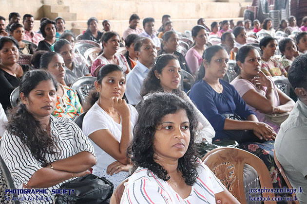 Treasured Nutrition Adivices From Dr. Anurudhdha Padeniya  - St. Joseph Vaz College - Wennappuwa - Sri Lanka