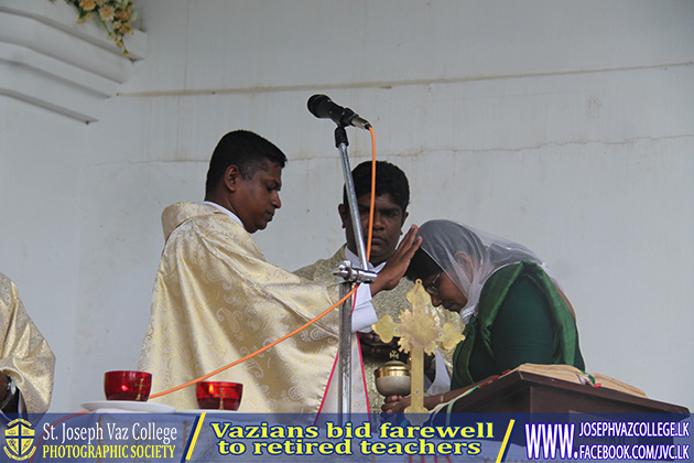 Vazians Bid Farewell To Retired Teachers - St. Joseph Vaz College - Wennappuwa - Sri Lanka