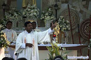 Vespers : Feast Of Blessed Joseph Vaz - 2014