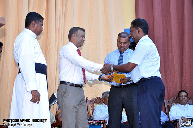 Scholarships By Damayanthi Perera Trust & Sports OBA - St. Joseph Vaz College - Wennappuwa - Sri Lanka